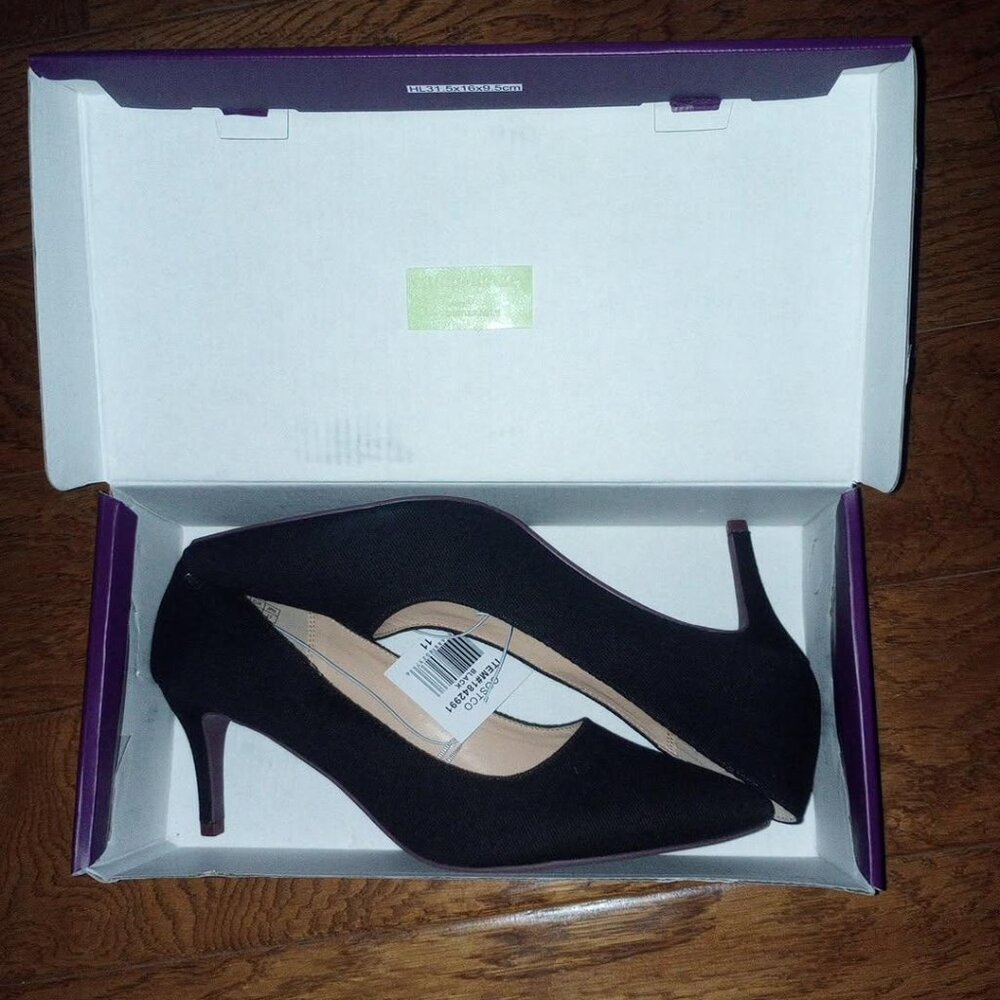 Gloria Vanderbilt Women's Size 11 Black Maryiln Pumps NWT